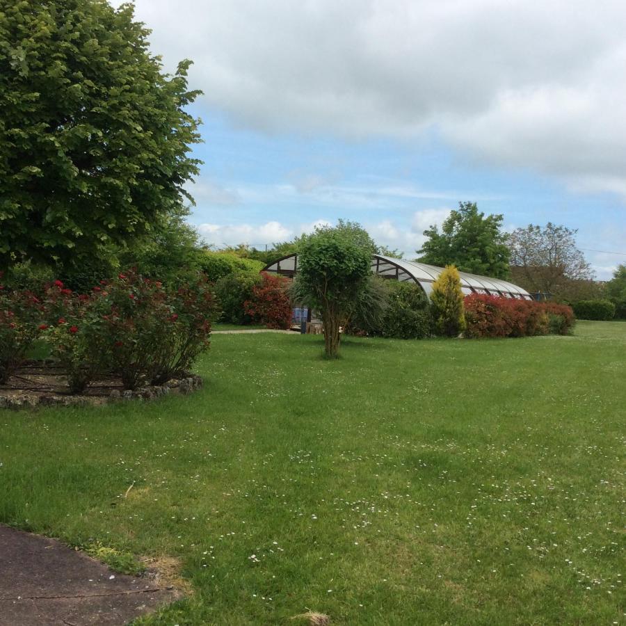 Au Temps Retrouve Holiday home Courcelles (Loiret)